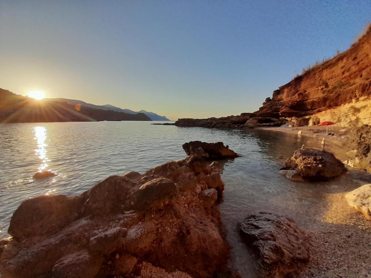 Mediterraneo Кастелламмаре-дель-Голфо Экстерьер фото